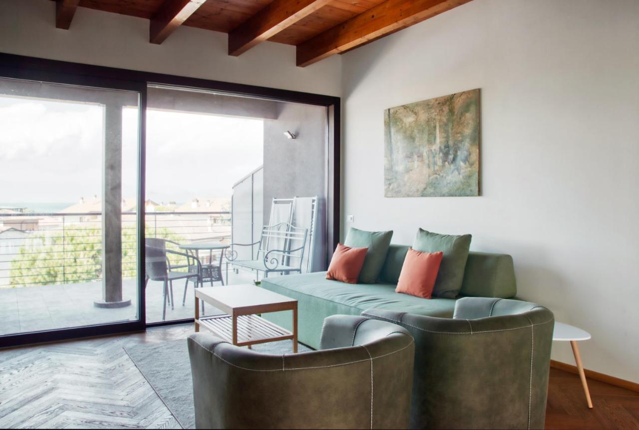 Apartamento Residenza Puoti Peschiera del Garda Exterior foto