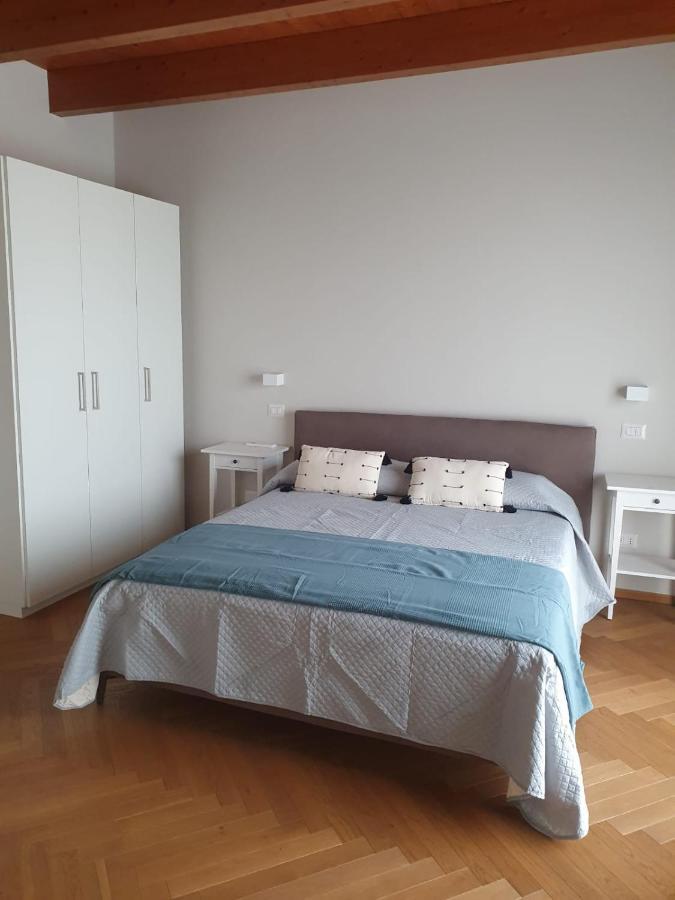 Apartamento Residenza Puoti Peschiera del Garda Exterior foto